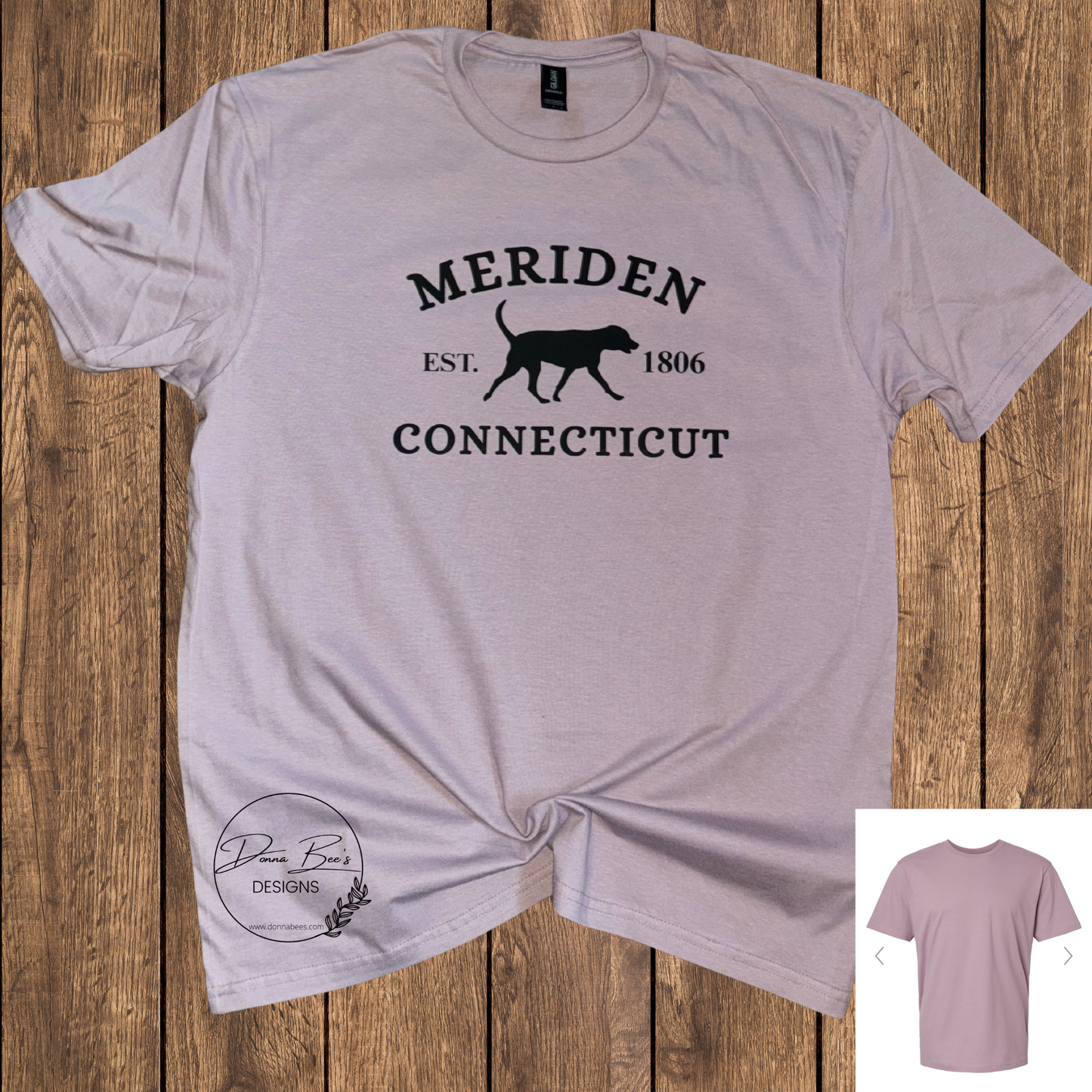 Black dog | Meriden Tee | Hometown